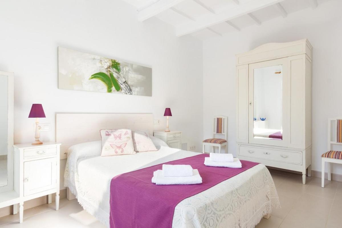 Roques 24 Villa Ciutadella  Exteriör bild