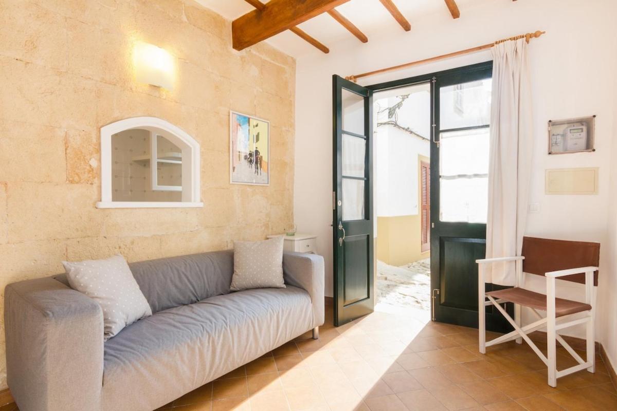 Roques 24 Villa Ciutadella  Exteriör bild